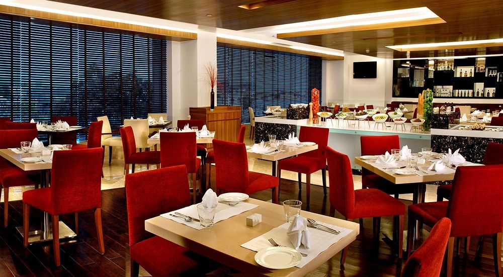 Four Points By Sheraton Jaipur, City Square Екстериор снимка